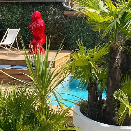 Aux Remparts De Montreuil